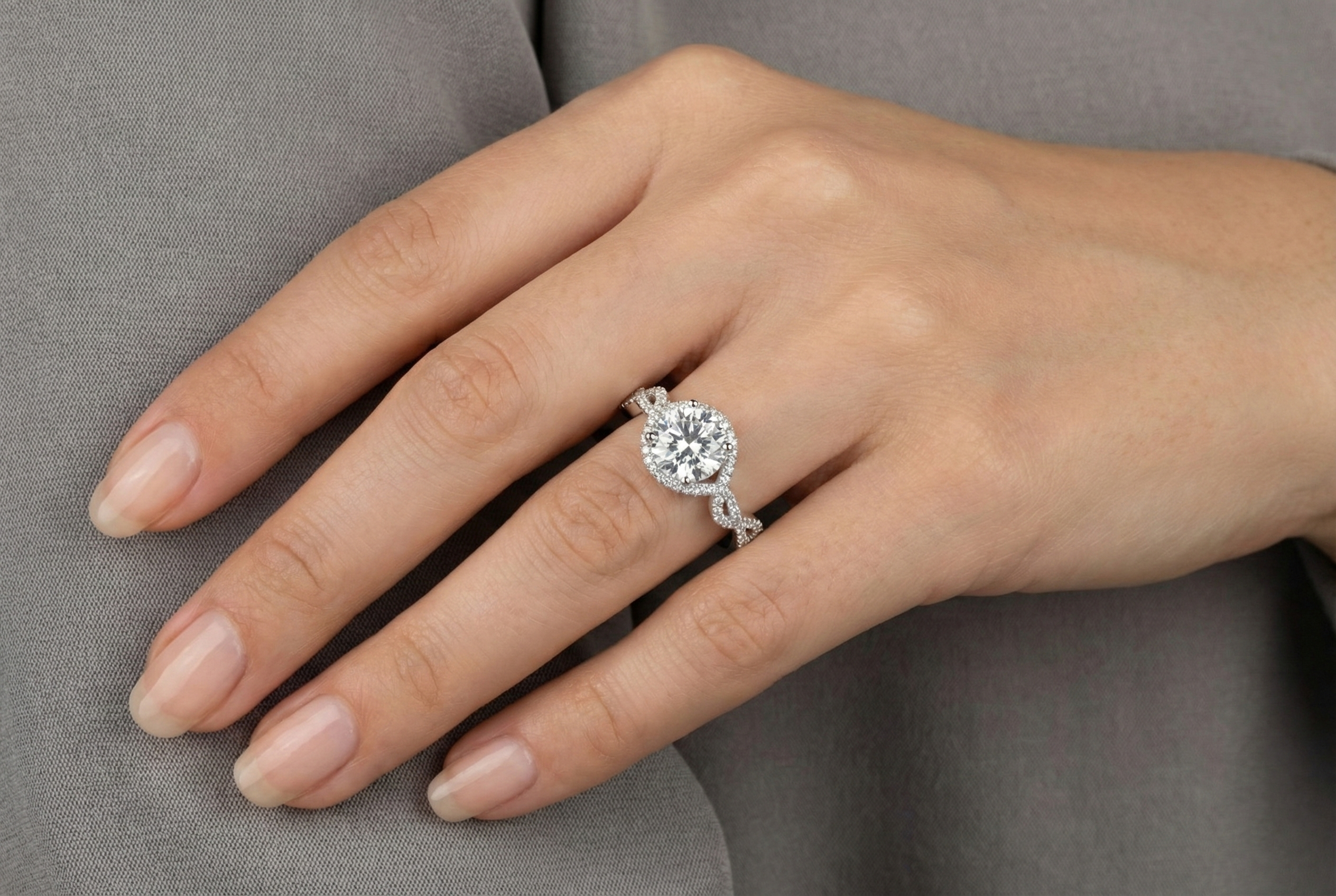 Dazzling Love Knot Promise Silver Ring