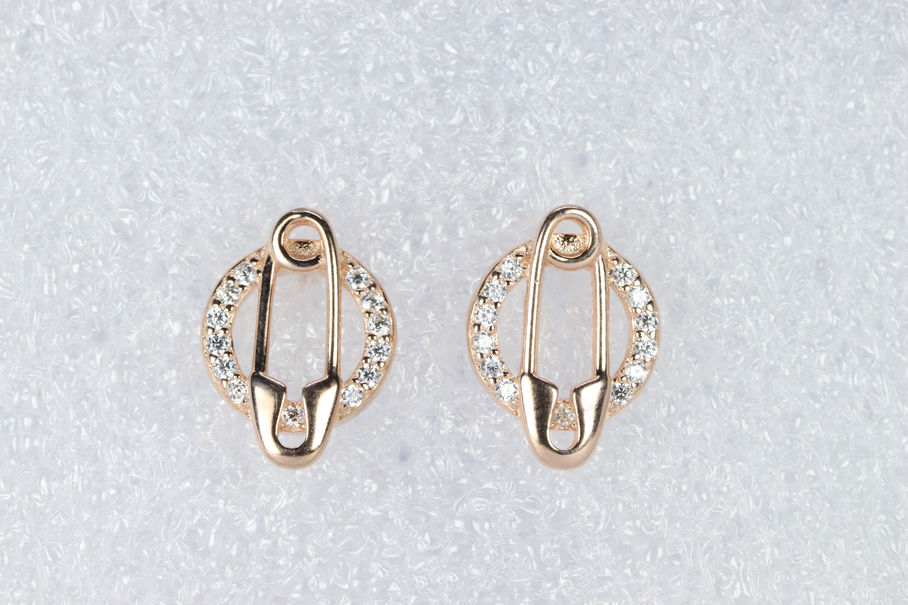 Modern Twist Sparkle Huggie Studs