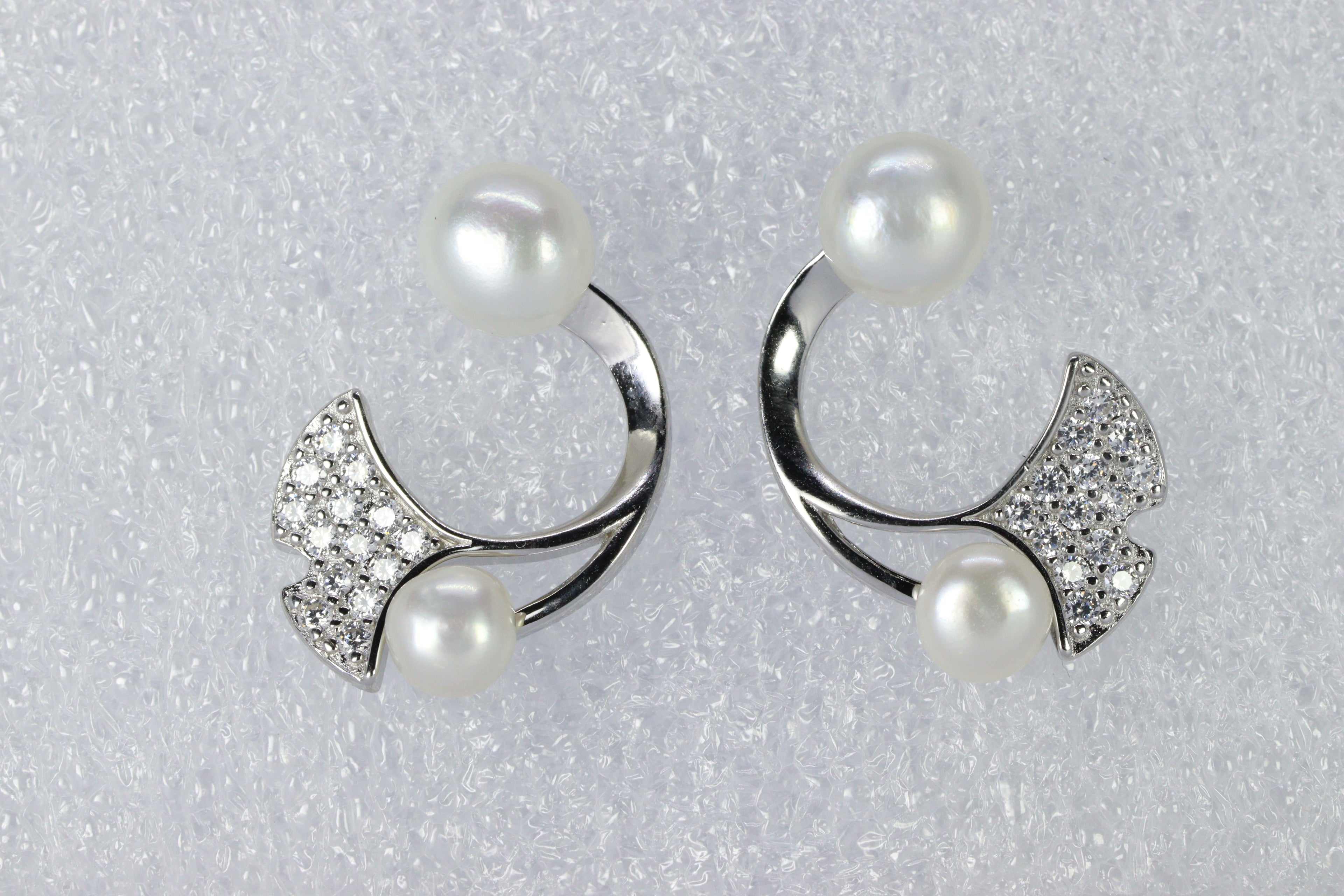 Dewdrop Leaf Cluster Silver Studs